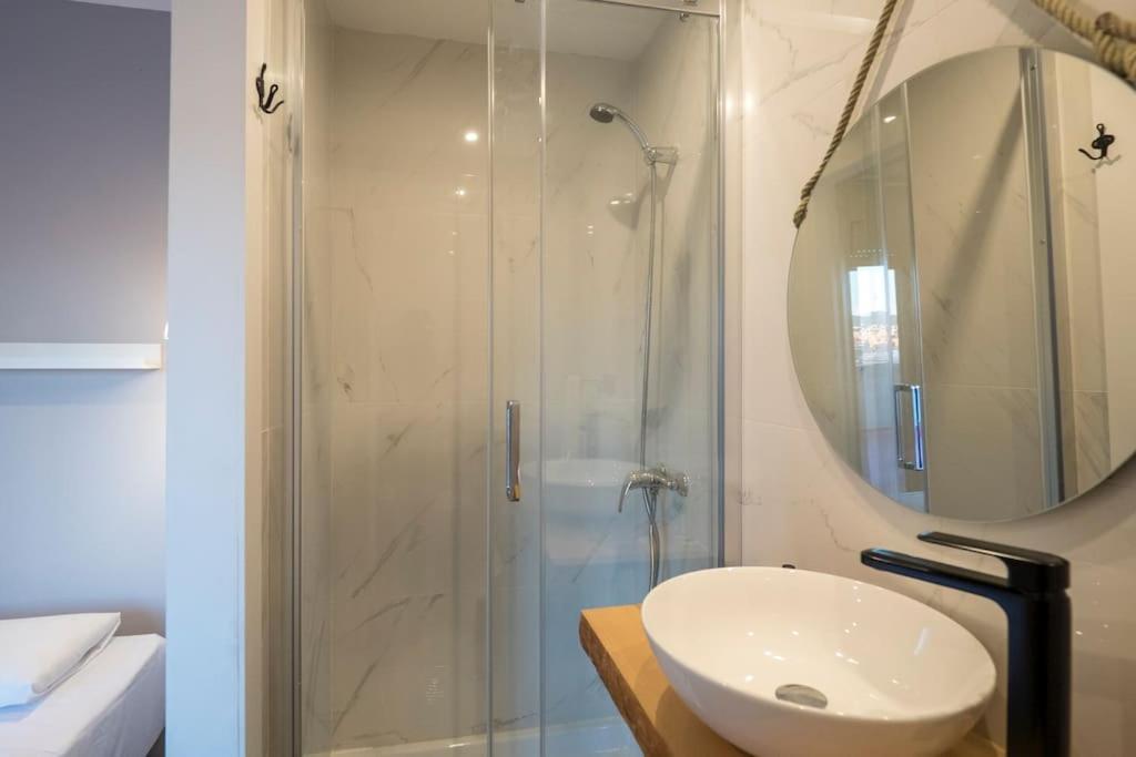 Apartamento Bebarceloner Sant Andreu - 1 Bedroom With Terrace