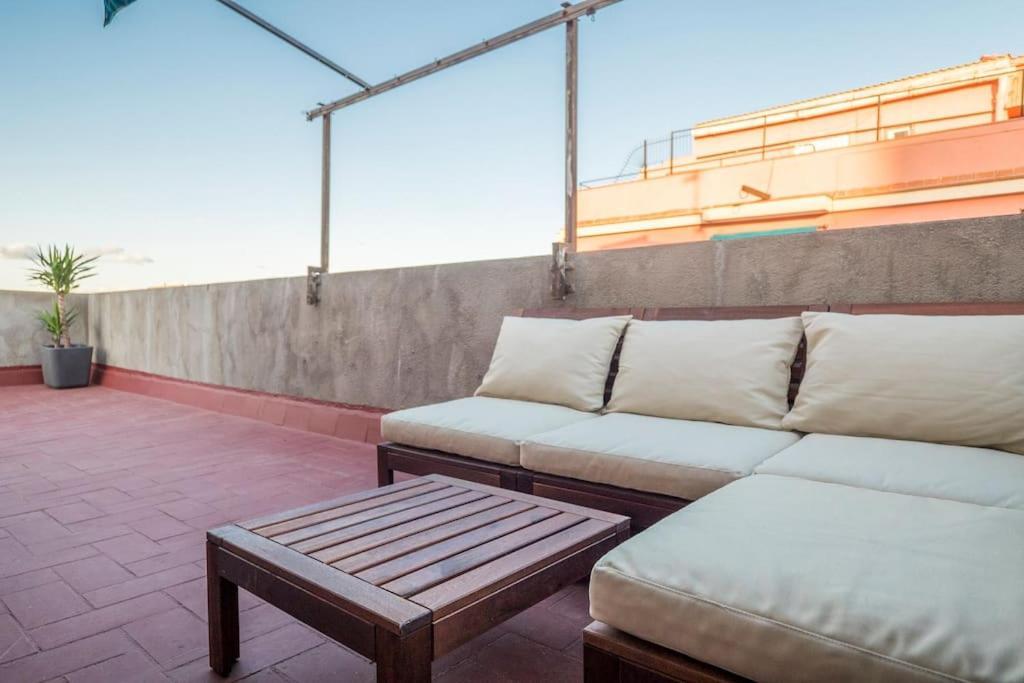Apartamento Bebarceloner Sant Andreu - 1 Bedroom With Terrace Barcelona